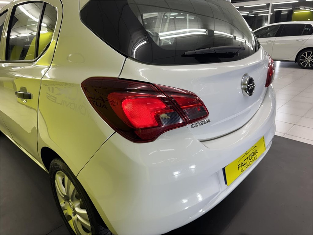 Foto 36 OPEL CORSA 