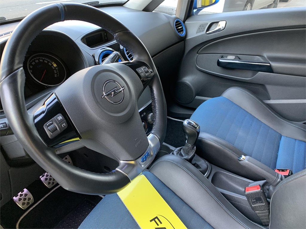 Foto 12 OPEL CORSA