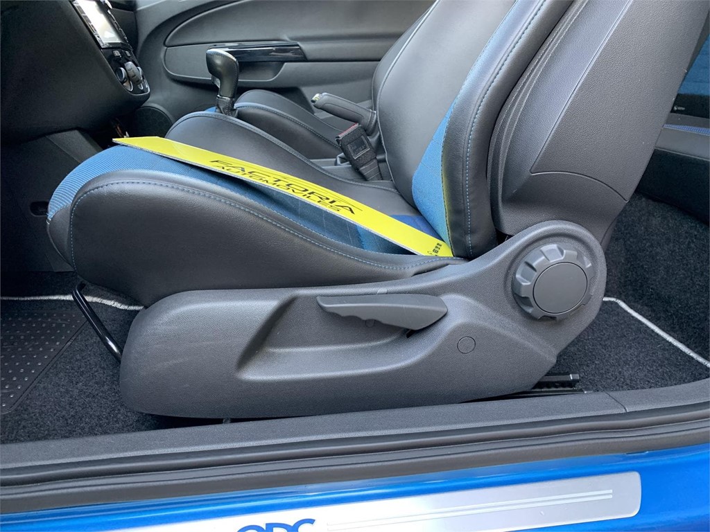 Foto 13 OPEL CORSA