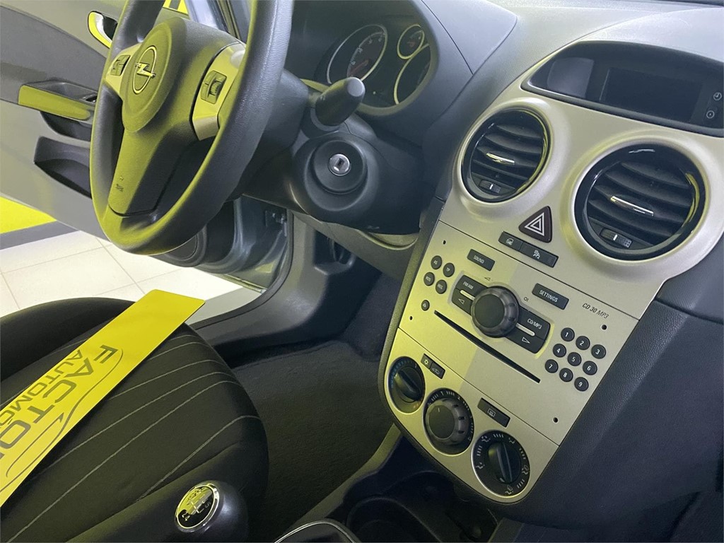 Foto 18 Opel corsa