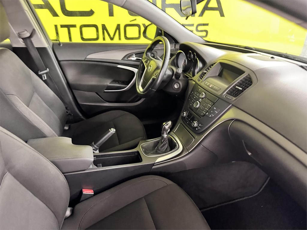 Foto 21 OPEL INSIGNIA 