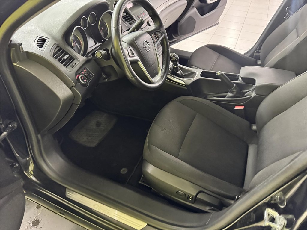 Foto 39 OPEL INSIGNIA 