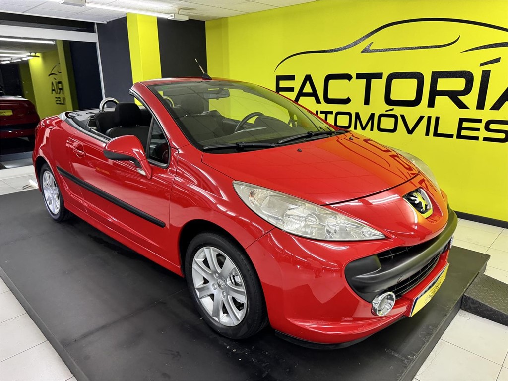 Foto 28 PEUGEOT 207 CC
