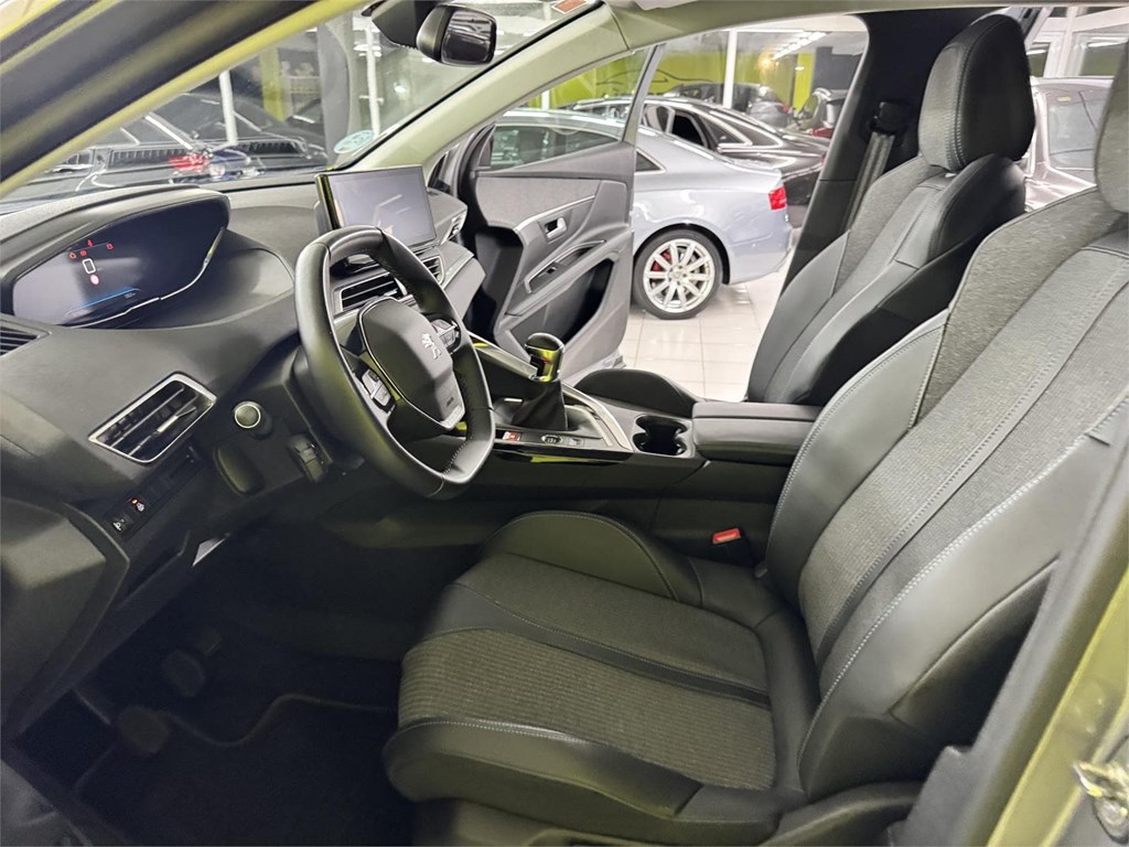 Foto 55 PEUGEOT 3008