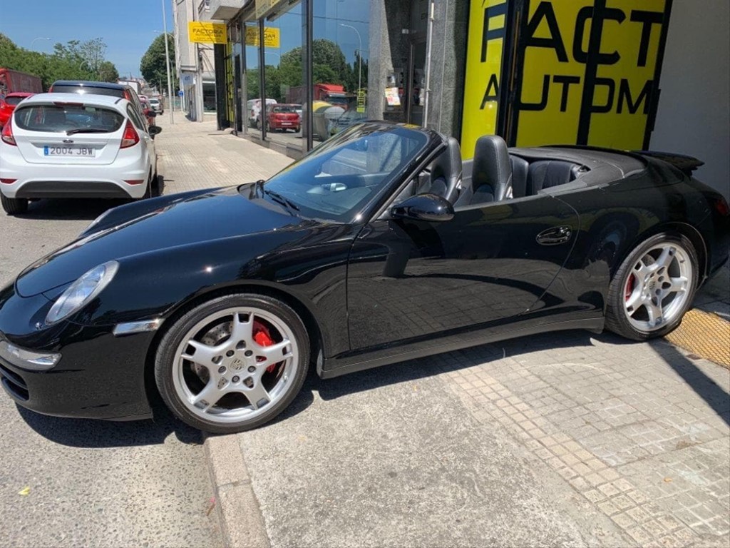 Foto 19 PORSCHE CARRERA 4s