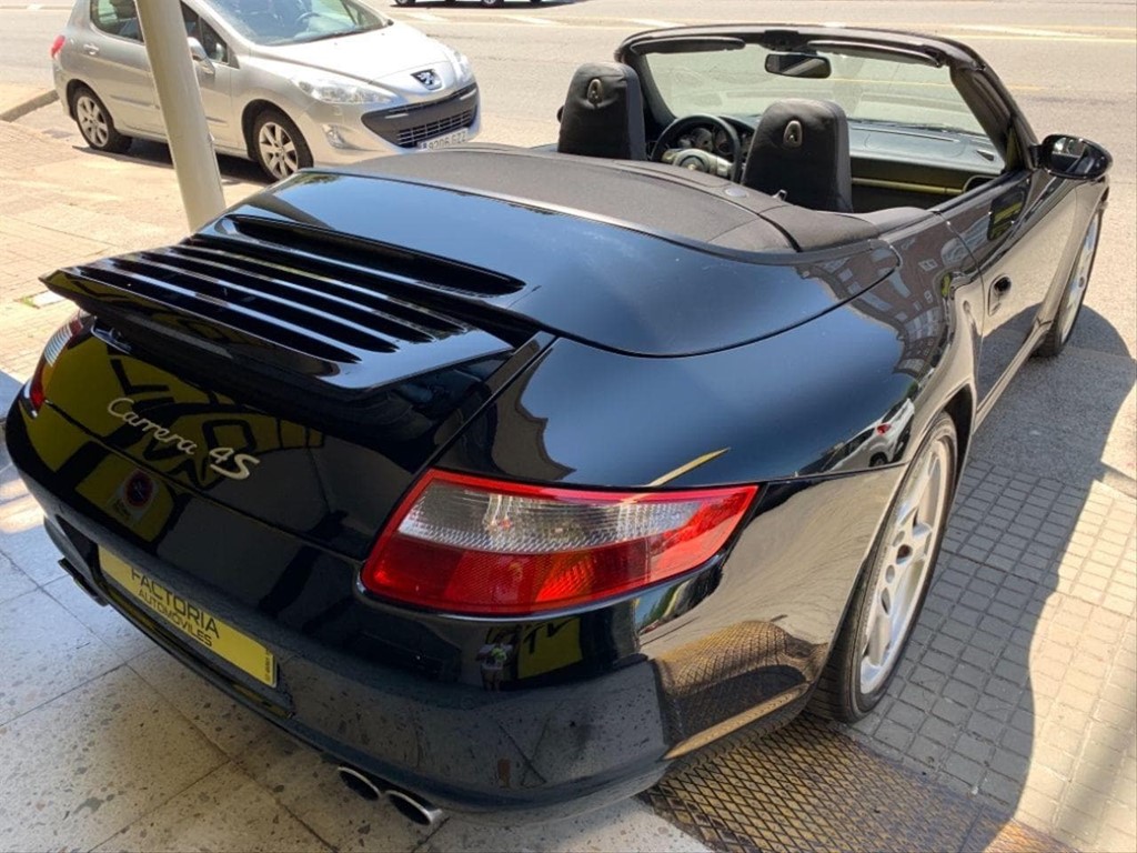 Foto 22 PORSCHE CARRERA 4s