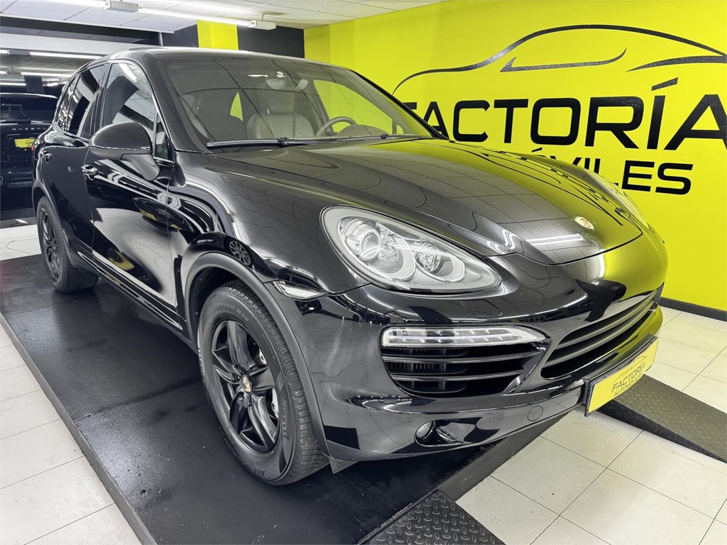 Foto 2 PORSCHE CAYENNE 