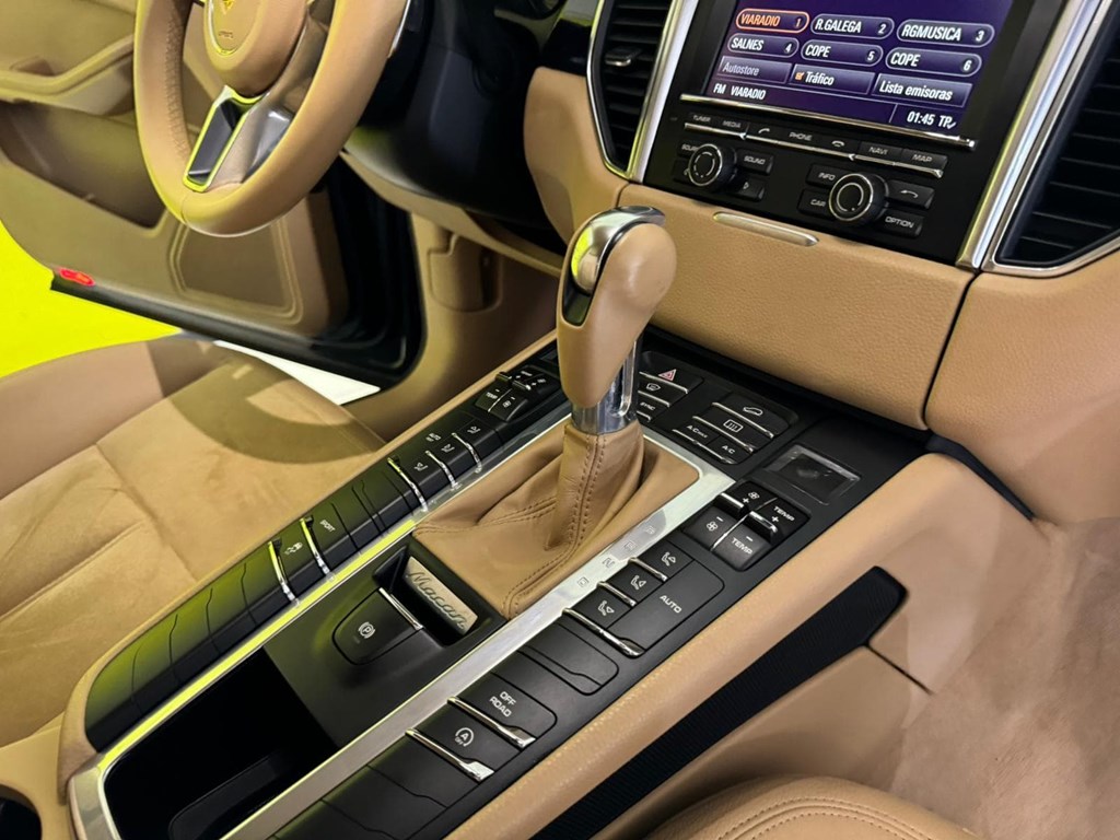 Foto 36 PORSCHE MACAN