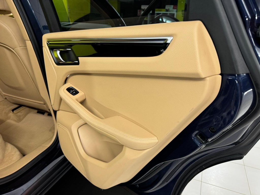 Foto 41 PORSCHE MACAN