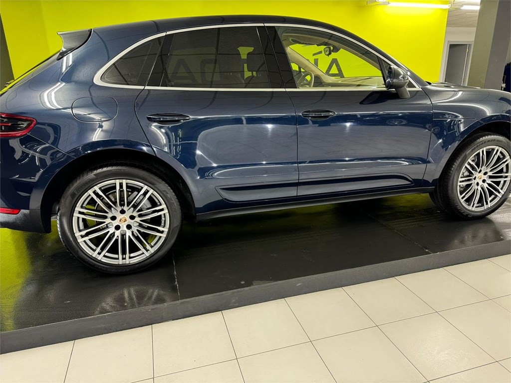 Foto 48 PORSCHE MACAN