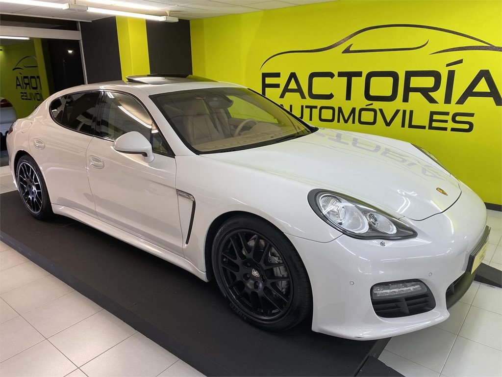 Foto 4 PORSCHE PANAMERA 