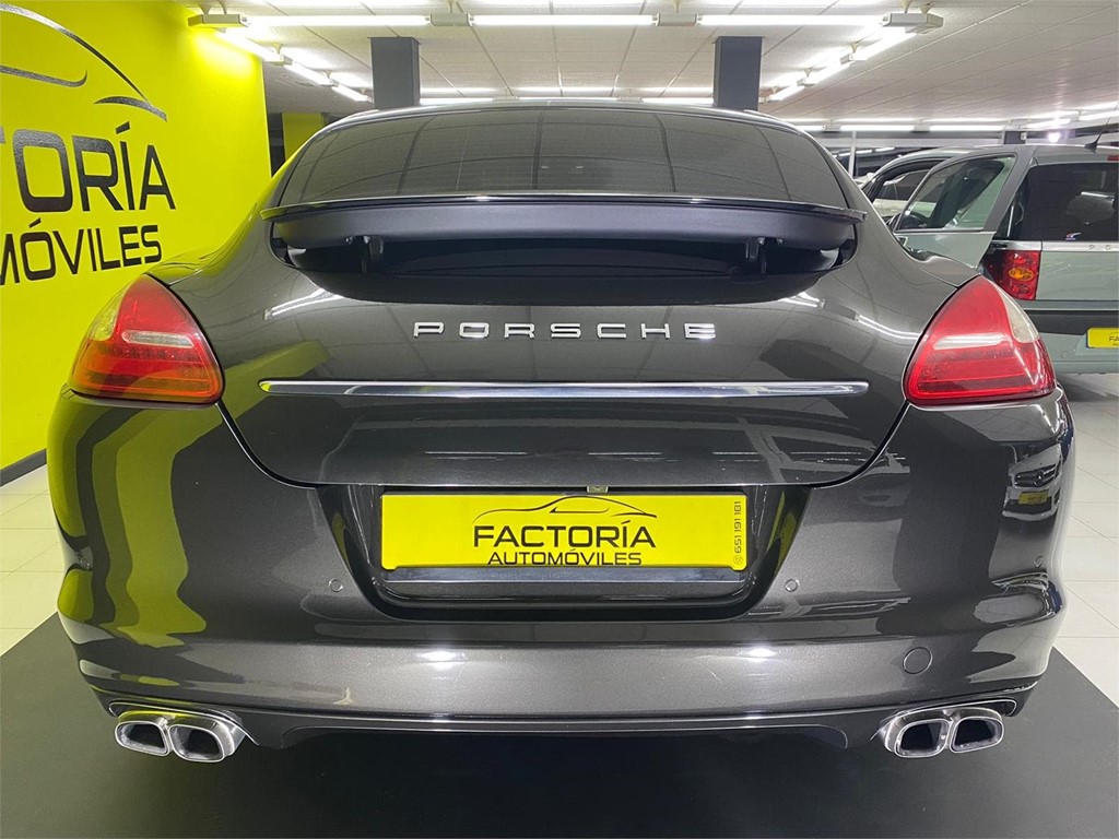 Foto 45 PORSCHE PANAMERA 