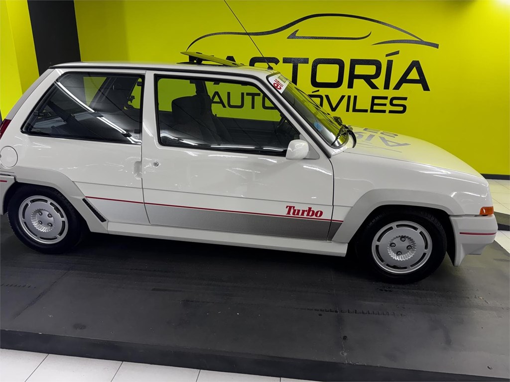 Foto 16 RENAULT 5 COPA TURBO