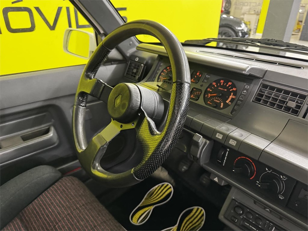 Foto 34 RENAULT 5 COPA TURBO
