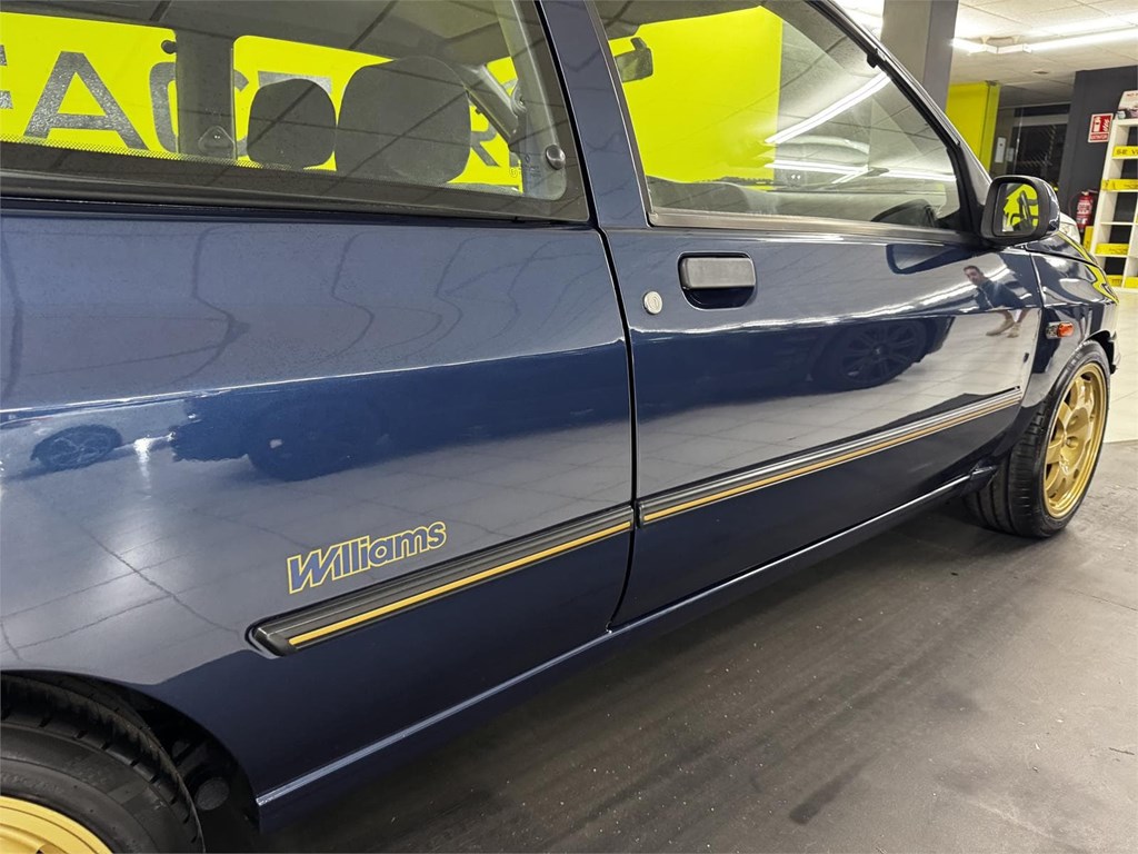 Foto 15 RENAULT CLIO WILLIAMS 