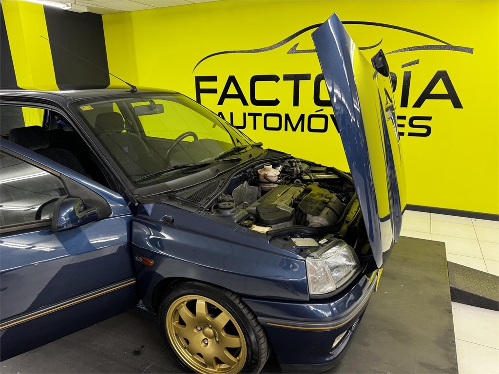 Foto 56 RENAULT CLIO WILLIAMS 