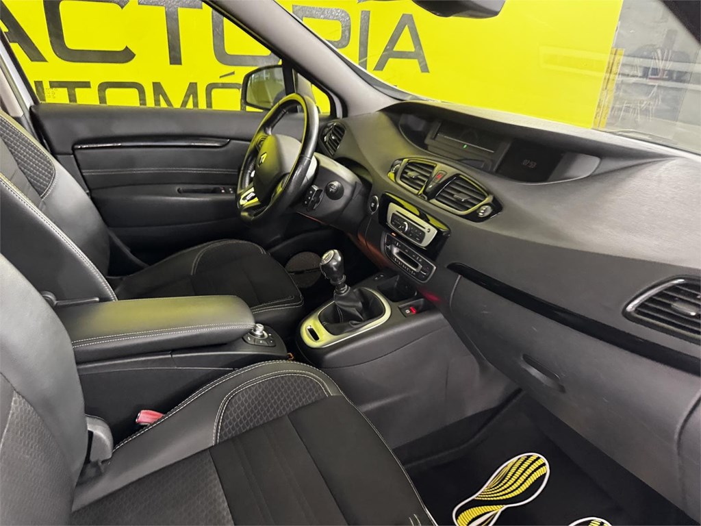 Foto 35 RENAULT GRAND SCENIC 