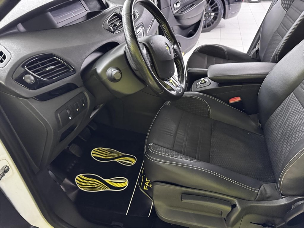 Foto 48 RENAULT GRAND SCENIC 