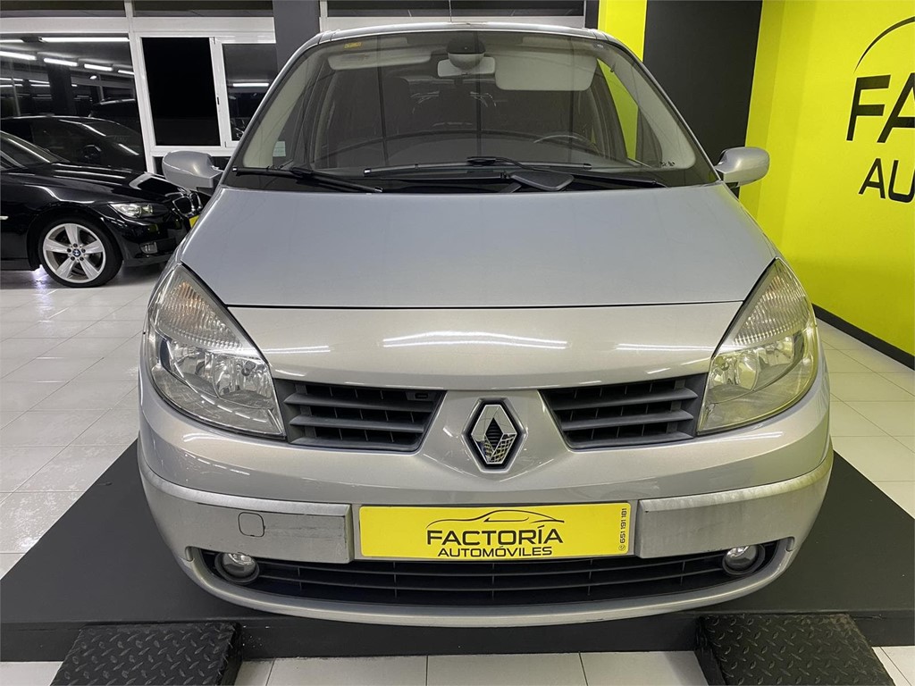 Foto 2 RENAULT GRAND SCENIC