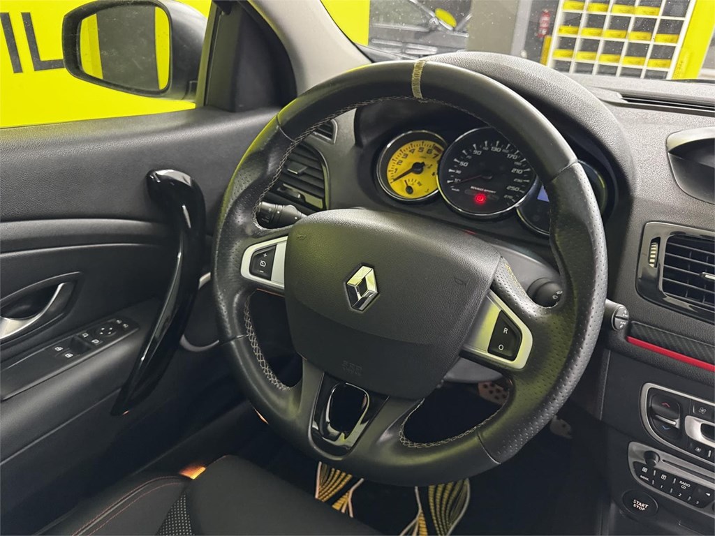 Foto 34 RENAULT MEGANE RS 