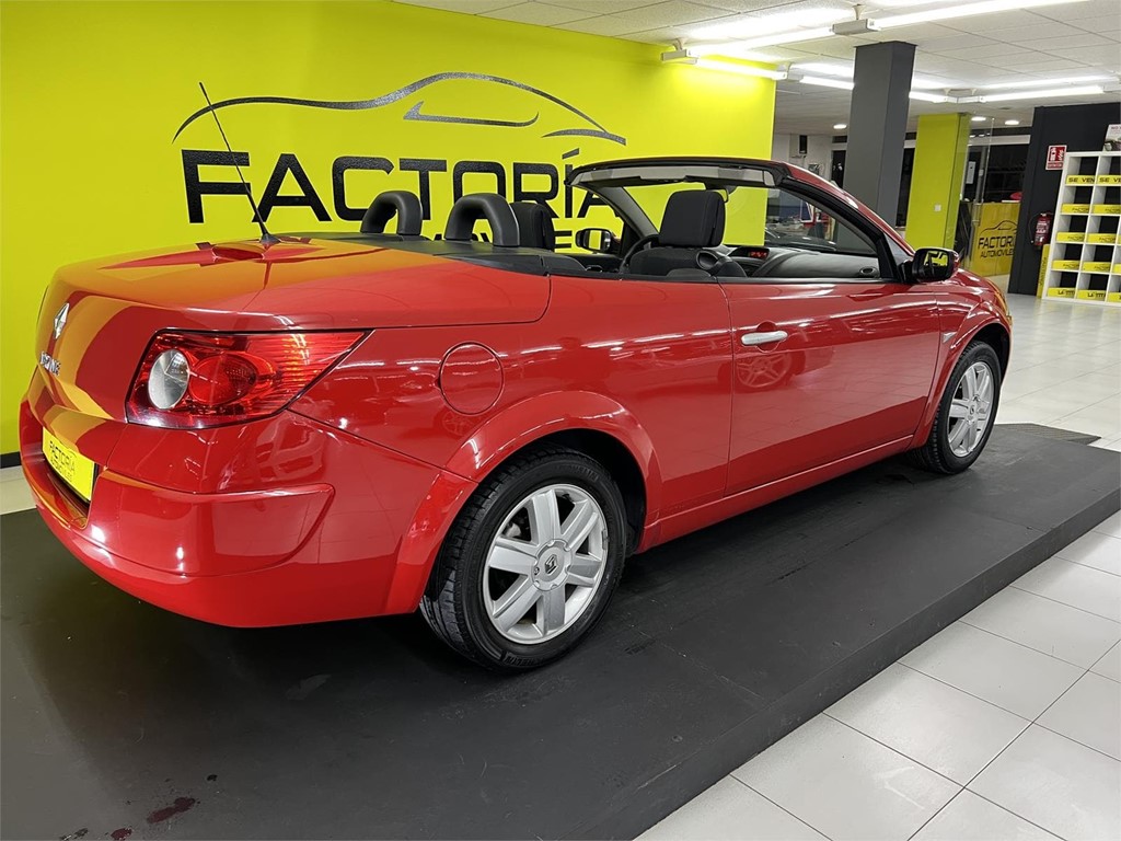 Foto 4 RENAULT MEGANE 