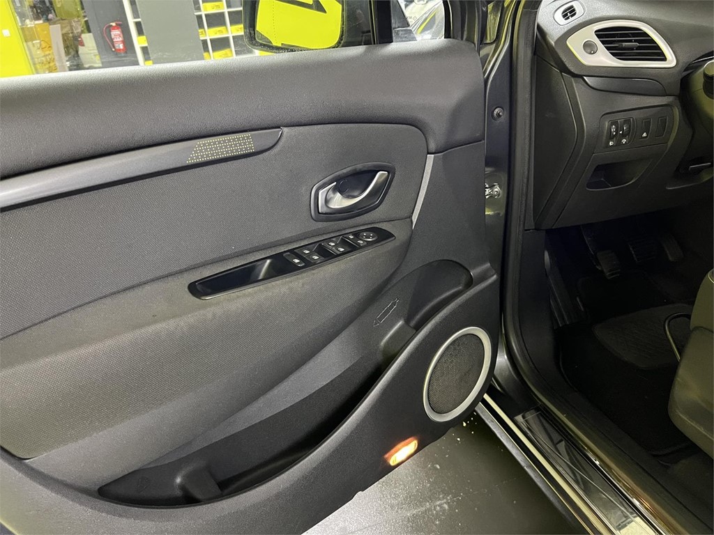 Foto 8 RENAULT SCENIC