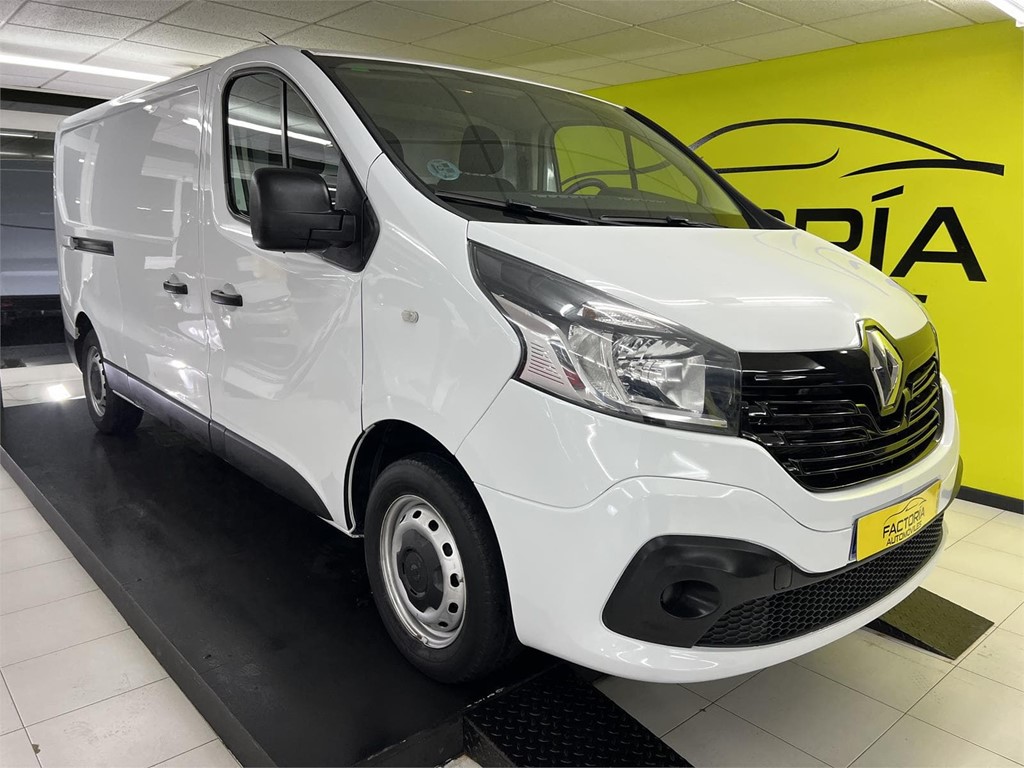 Foto 1 RENAULT TRAFIC