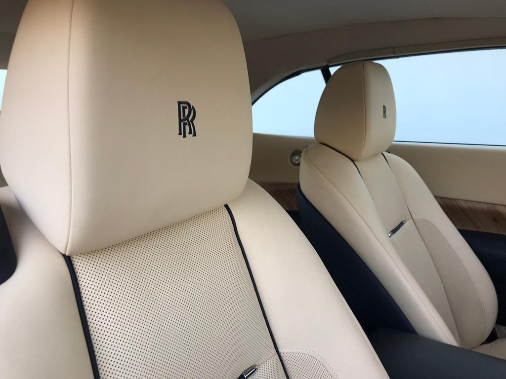 Foto 10 Rolls Royce Down