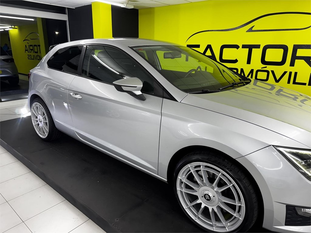 Foto 10 SEAT LEON 2.0 TDI 