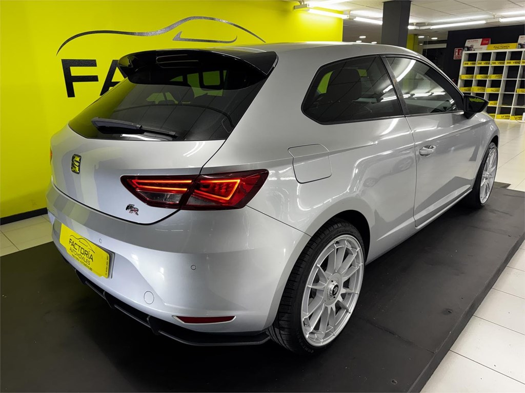 Foto 14 SEAT LEON 2.0 TDI 