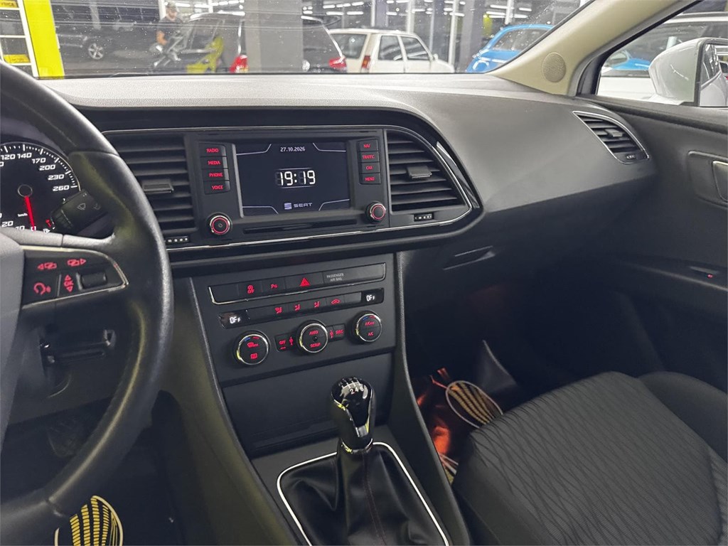 Foto 48 SEAT LEON 2.0 TDI 