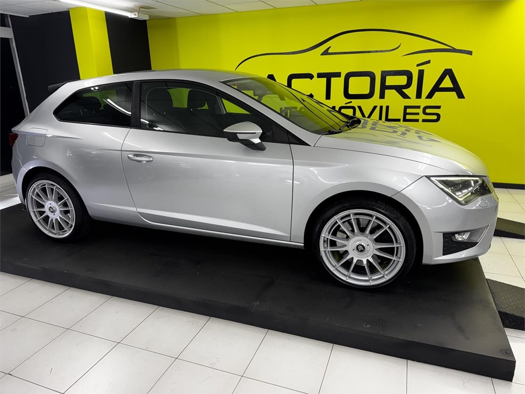 Foto 8 SEAT LEON 2.0 TDI 