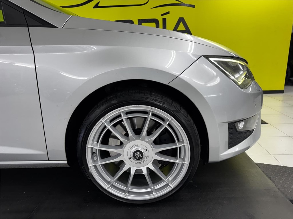 Foto 9 SEAT LEON 2.0 TDI 