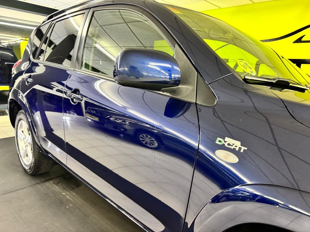 Foto 18 TOYOTA Rav4 2.2 D4D 177cv Premium