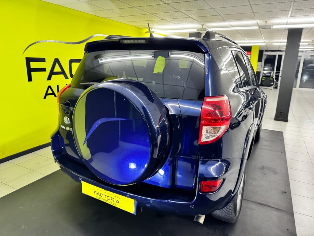 Foto 32 TOYOTA Rav4 2.2 D4D 177cv Premium