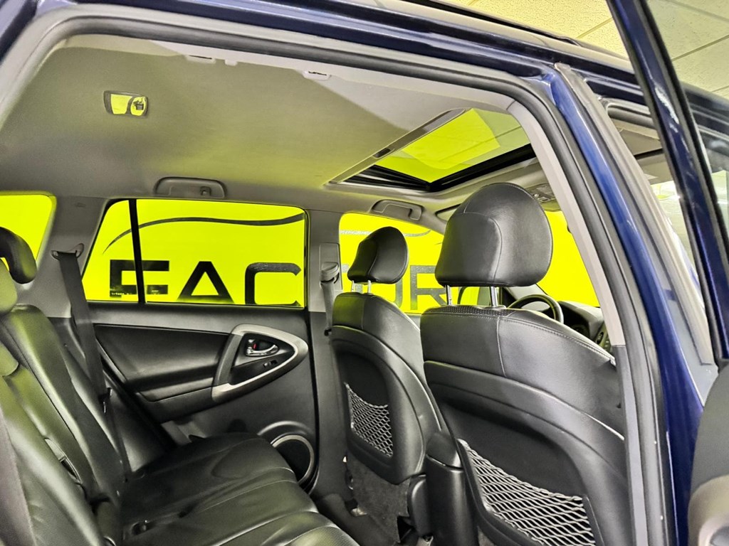 Foto 55 TOYOTA Rav4 2.2 D4D 177cv Premium