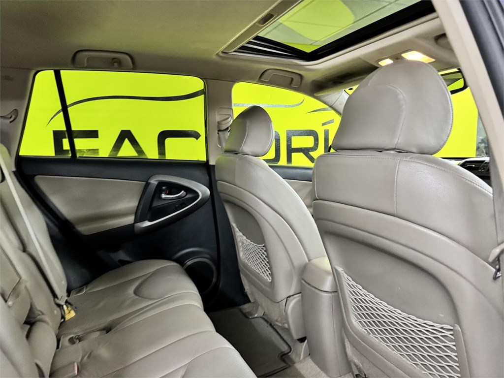 Foto 44 TOYOTA RAV4