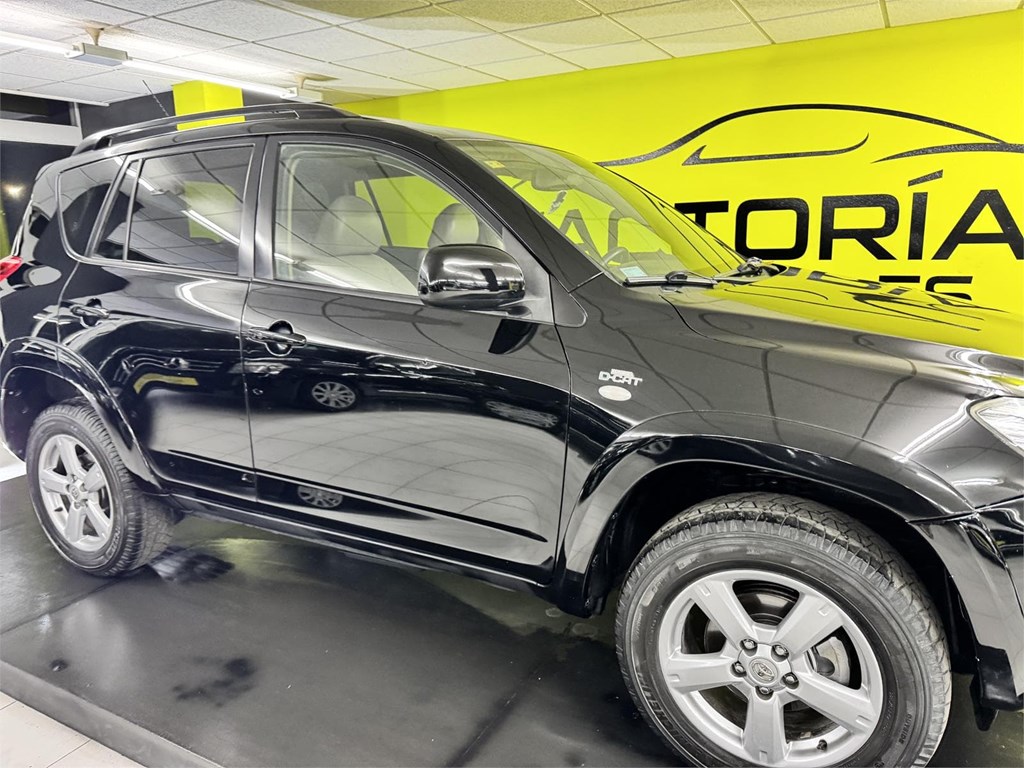 Foto 9 TOYOTA RAV4