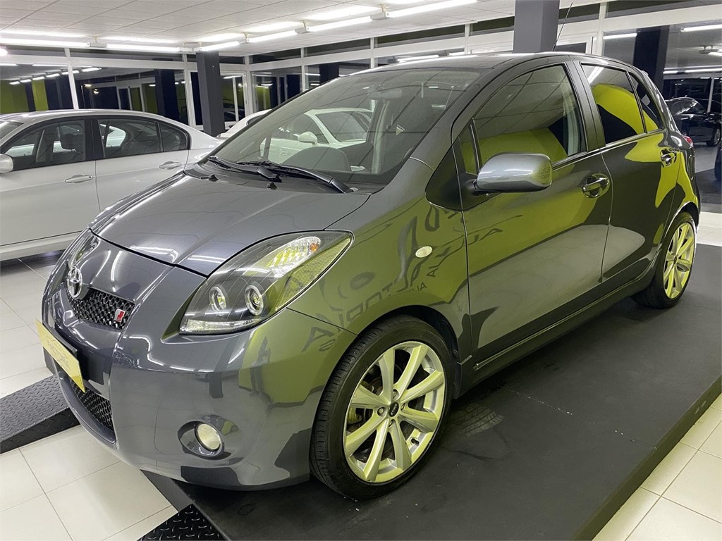 Foto 5 TOYOTA YARIS