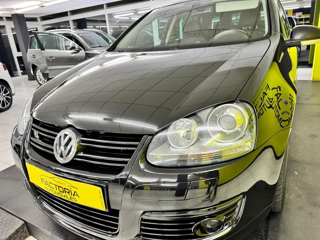 Foto 11 VOLKSWAGEN Golf 2.0 TDI 170cv GT Sport