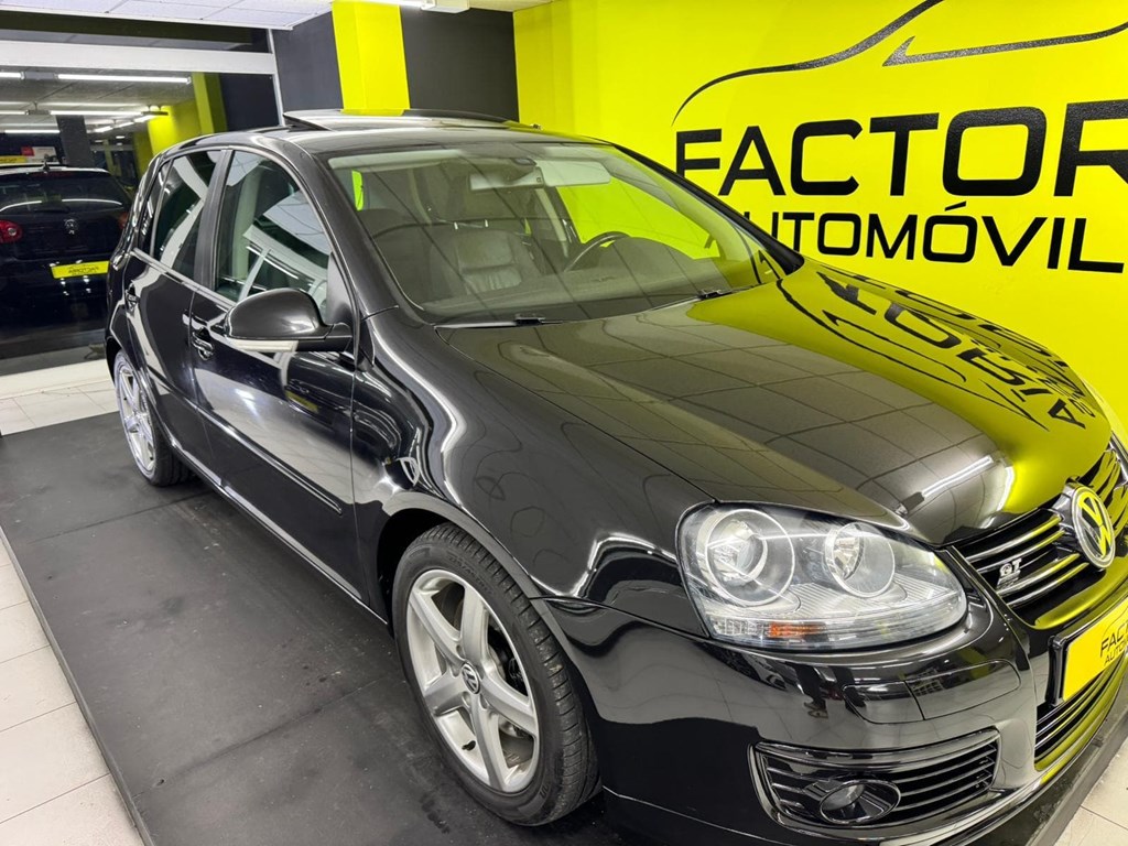 Foto 13 VOLKSWAGEN Golf 2.0 TDI 170cv GT Sport