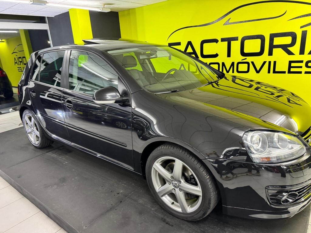 Foto 19 VOLKSWAGEN Golf 2.0 TDI 170cv GT Sport