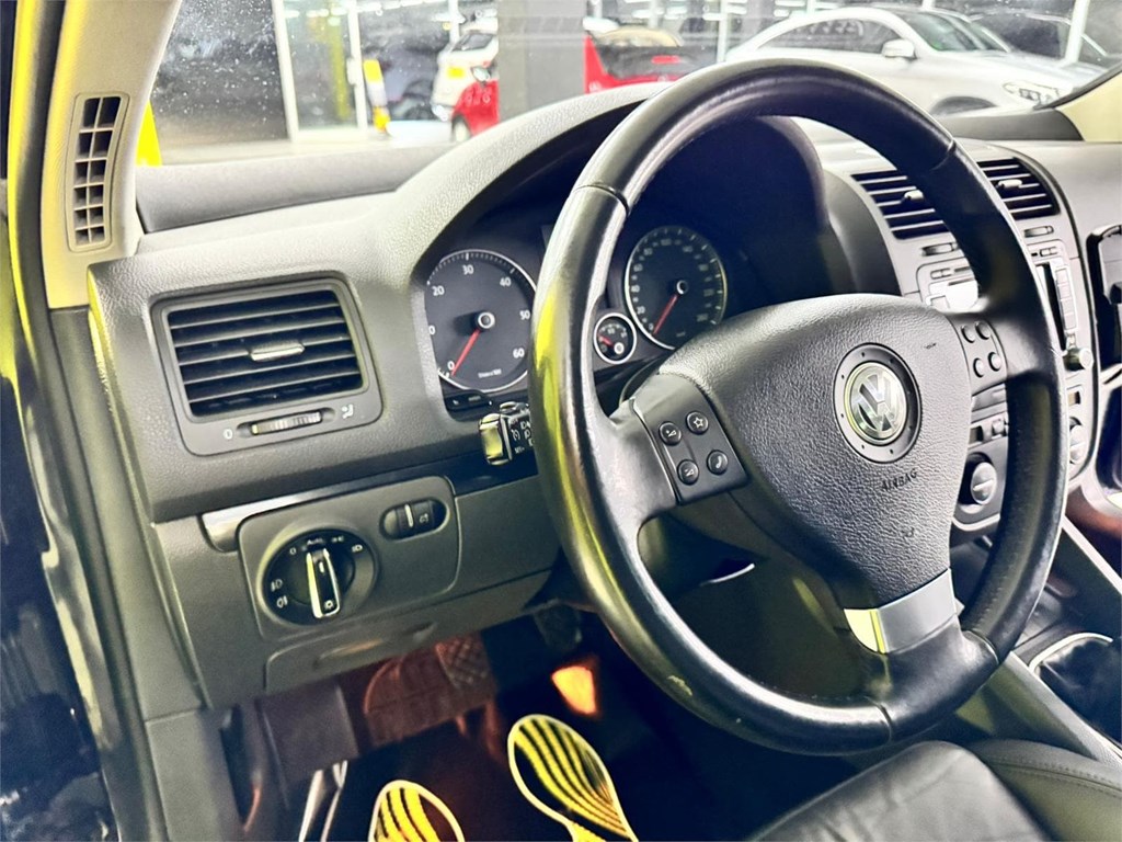 Foto 35 VOLKSWAGEN Golf 2.0 TDI 170cv GT Sport
