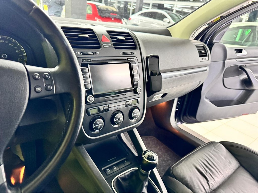 Foto 36 VOLKSWAGEN Golf 2.0 TDI 170cv GT Sport