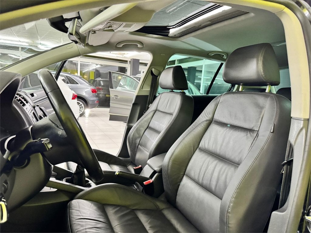 Foto 37 VOLKSWAGEN Golf 2.0 TDI 170cv GT Sport