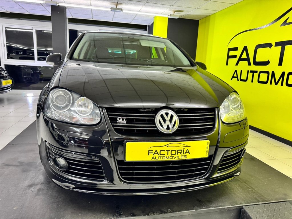 Foto 3 VOLKSWAGEN Golf 2.0 TDI 170cv GT Sport