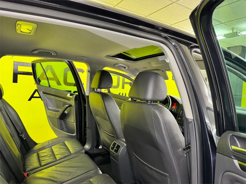 Foto 49 VOLKSWAGEN Golf 2.0 TDI 170cv GT Sport