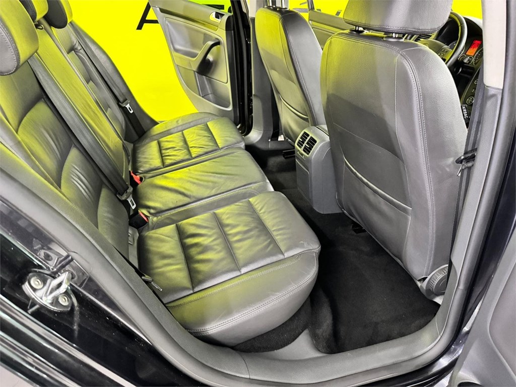 Foto 51 VOLKSWAGEN Golf 2.0 TDI 170cv GT Sport