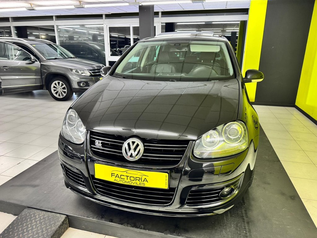 Foto 5 VOLKSWAGEN Golf 2.0 TDI 170cv GT Sport