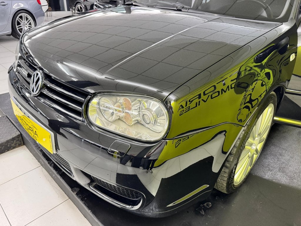 Foto 59 VOLKSWAGEN Golf 3.2 R32 4motion